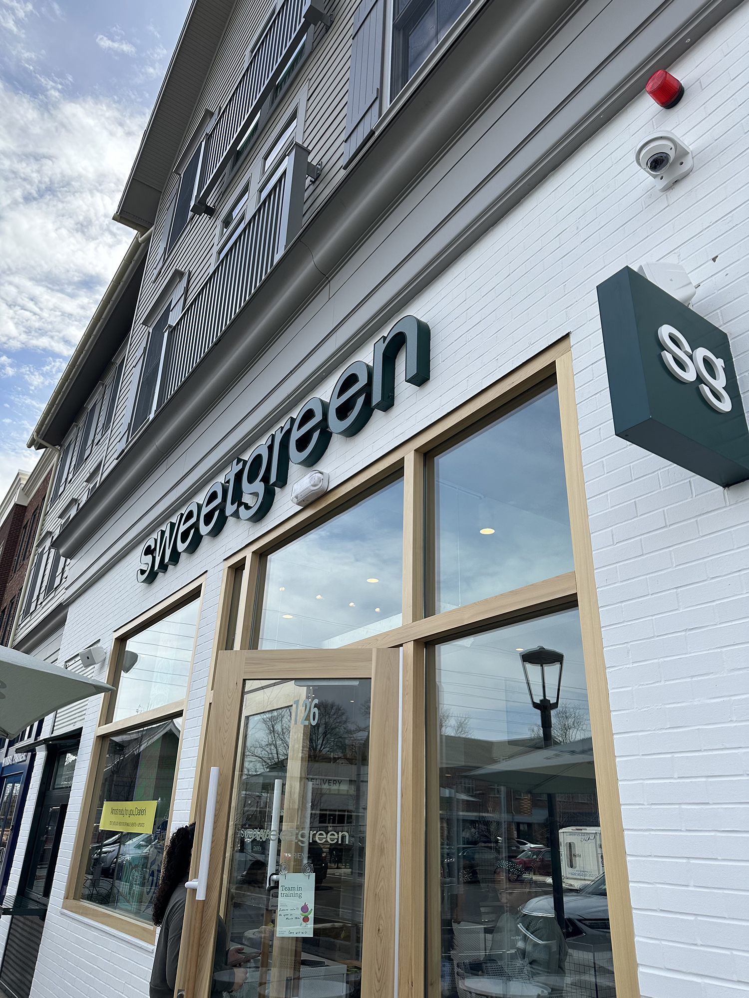 Sweetgreen is open in Darien!